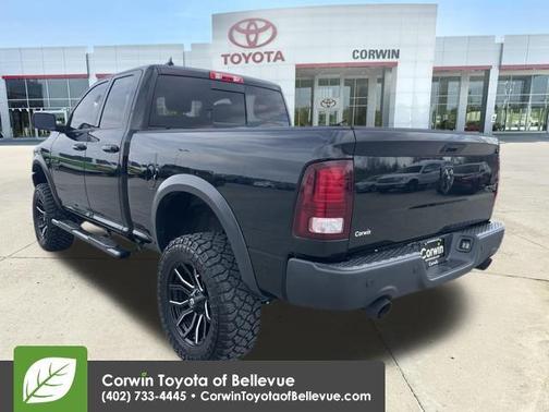 Diamond Black Crystal Pearlcoat 2019 RAM 1500 Classic Warlock Quad Cab 4x4 6'4' Box