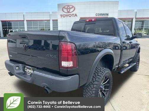 Diamond Black Crystal Pearlcoat 2019 RAM 1500 Classic Warlock Quad Cab 4x4 6'4' Box