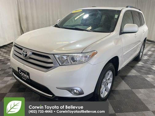 2011 Toyota Highlander SE
