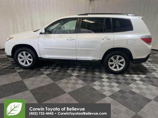 2011 Toyota Highlander SE