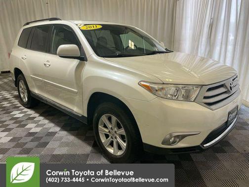 2011 Toyota Highlander SE