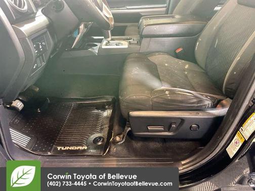 2017 Toyota Tundra SR5
