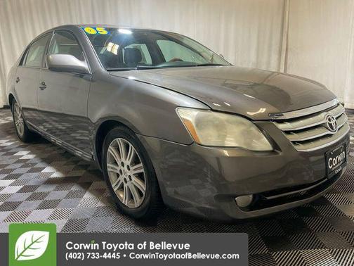 2005 Toyota Avalon Limited