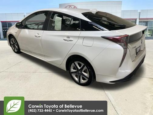 2016 Toyota Prius Four Touring