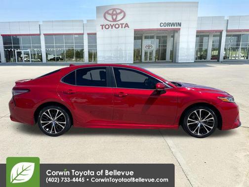 Supersonic Red 2019 Toyota Camry SE