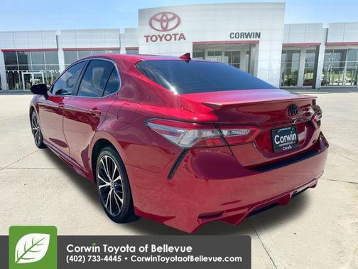 Supersonic Red 2019 Toyota Camry SE