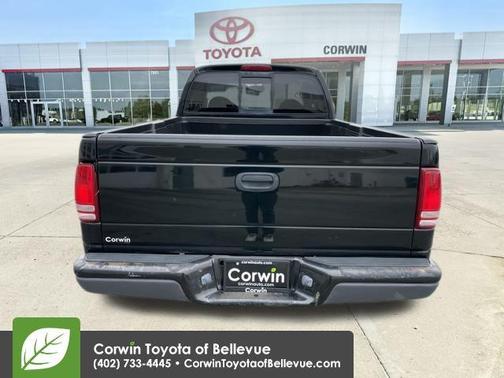 2003 Dodge Dakota Base