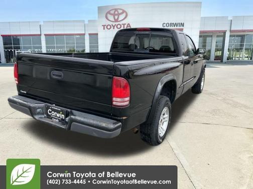 2003 Dodge Dakota Base