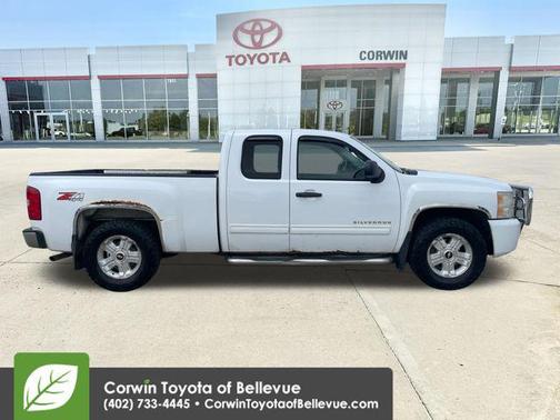Summit White 2010 Chevrolet Silverado 1500 LT