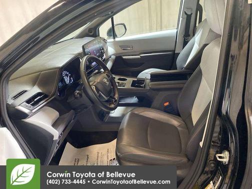 2022 Toyota Sienna XSE 7 Passenger