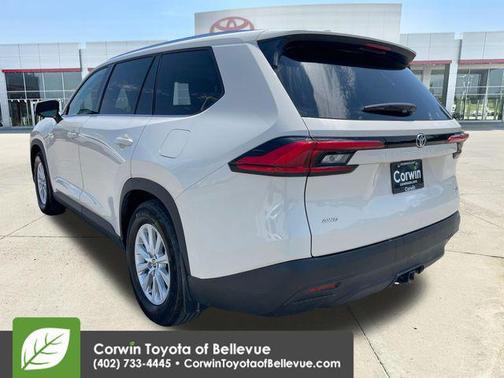 Cream 2024 Toyota Grand Highlander XLE