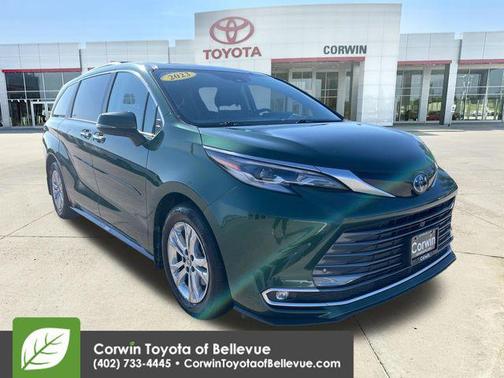 Cypress 2023 Toyota Sienna Platinum 7 Passenger