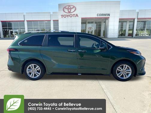 Cypress 2023 Toyota Sienna Platinum 7 Passenger