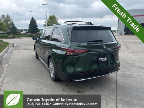 Cypress 2023 Toyota Sienna Platinum 7 Passenger