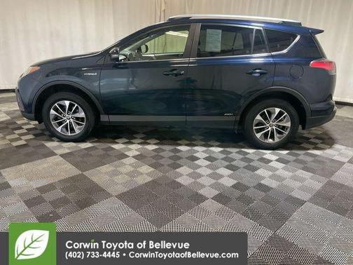 2018 Toyota RAV4 Hybrid XLE