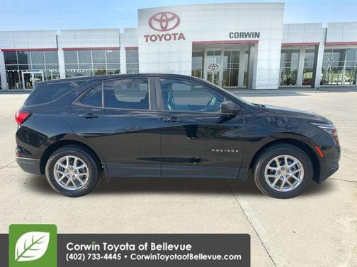 Mosaic Black Metallic 2023 Chevrolet Equinox LS