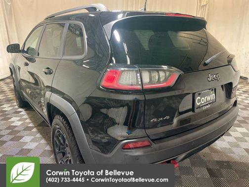 2020 Jeep Cherokee Trailhawk