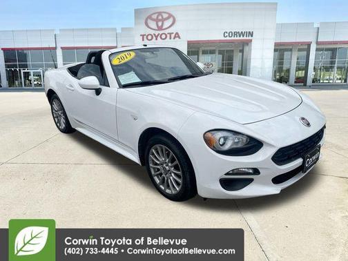 2019 FIAT 124 Spider Base