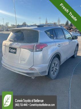 2016 Toyota RAV4 Hybrid XLE