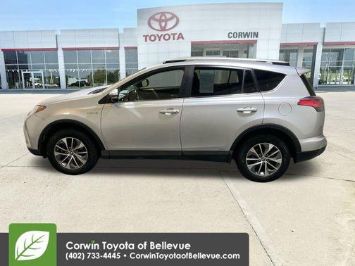 2016 Toyota RAV4 Hybrid XLE