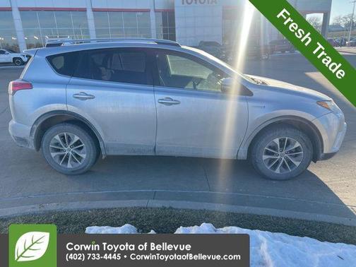 2016 Toyota RAV4 Hybrid XLE