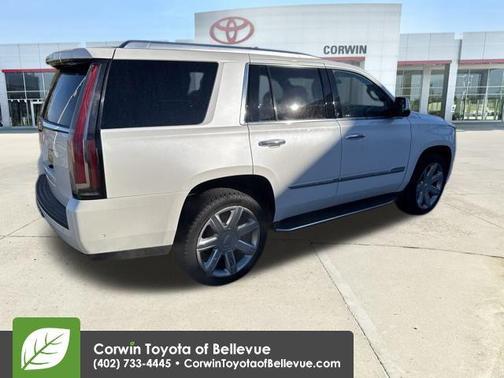 2017 Cadillac Escalade Premium Luxury