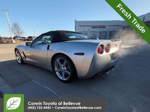 2005 Chevrolet Corvette Base