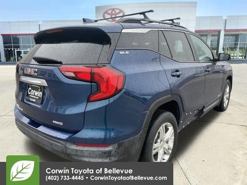 Blue Emerald Metallic 2020 GMC Terrain SLE