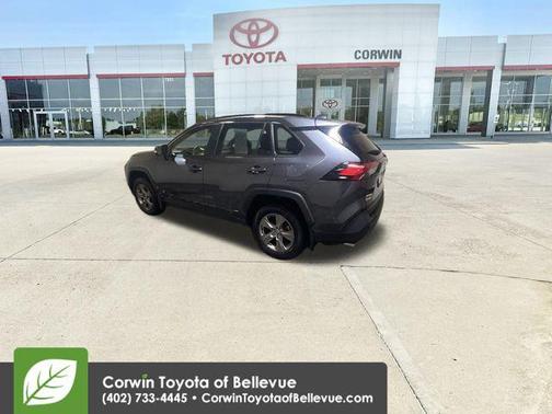 2023 Toyota RAV4 Hybrid XLE