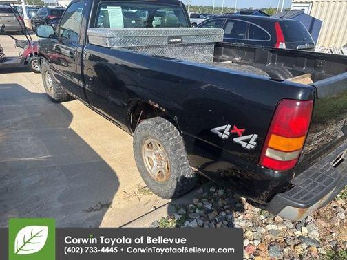 2001 Chevrolet Silverado 1500 Base