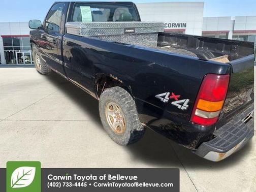 2001 Chevrolet Silverado 1500 Base