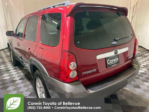 2005 Mazda Tribute s