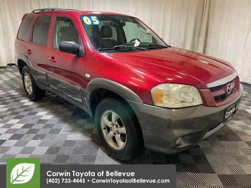 2005 Mazda Tribute s