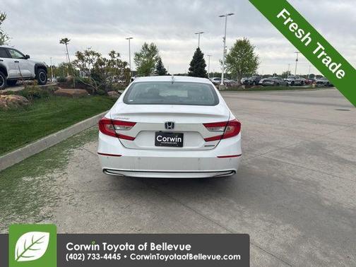 Platinum White Pearl 2022 Honda Accord Hybrid EX-L