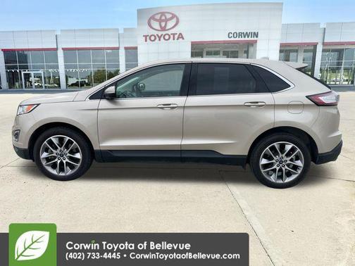 White Gold Metallic 2018 Ford Edge Titanium