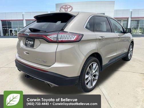 White Gold Metallic 2018 Ford Edge Titanium