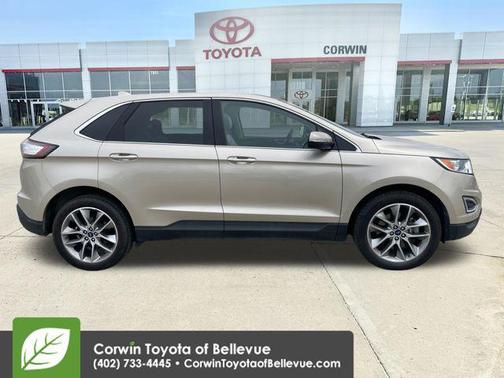 White Gold Metallic 2018 Ford Edge Titanium