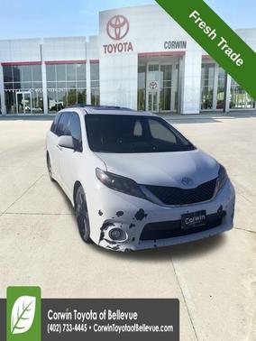 2015 Toyota Sienna SE