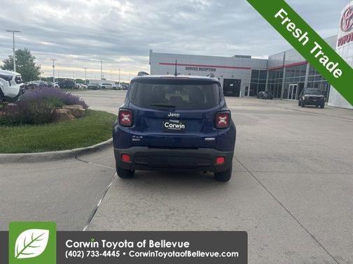 Jetset Blue 2016 Jeep Renegade Latitude
