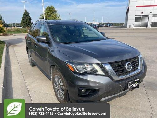 2018 Nissan Pathfinder SL