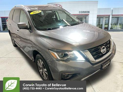 2018 Nissan Pathfinder SL