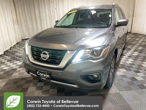 2018 Nissan Pathfinder SL