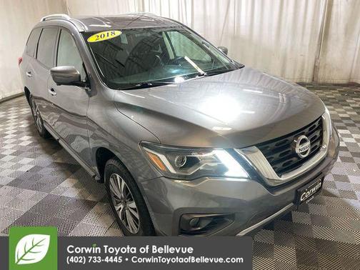 2018 Nissan Pathfinder SL
