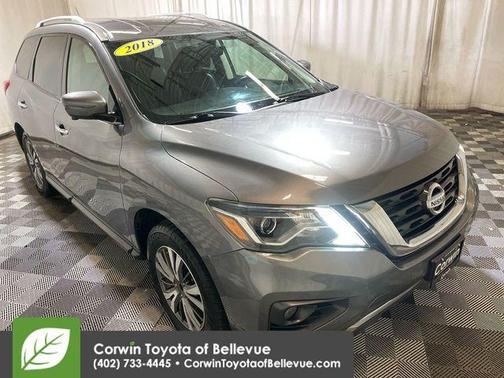 2018 Nissan Pathfinder SL