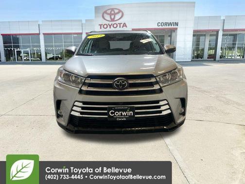 2019 Toyota Highlander Limited Platinum