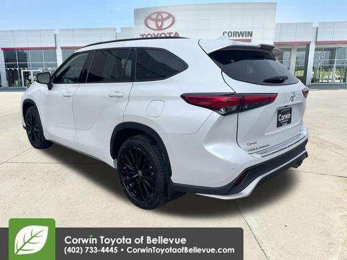 Wind Chill Pearl 2023 Toyota Highlander XSE