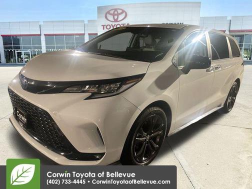 2025 Toyota Sienna XSE 7 Passenger