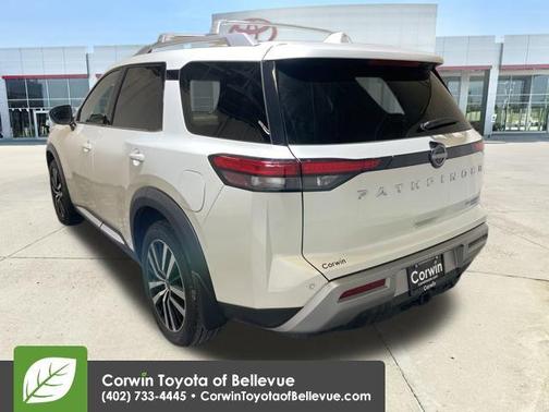 2024 Nissan Pathfinder Platinum 4WD