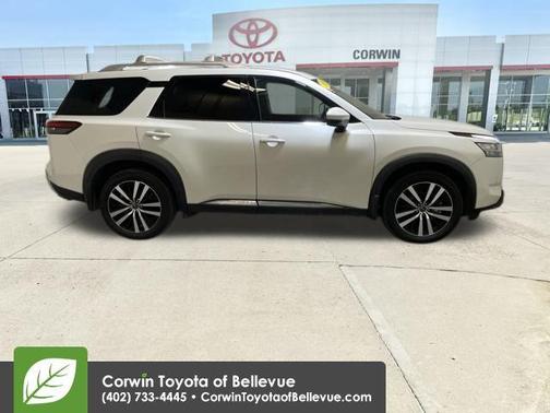 2024 Nissan Pathfinder Platinum 4WD