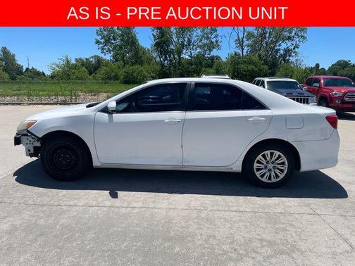 Super White 2012 Toyota Camry LE
